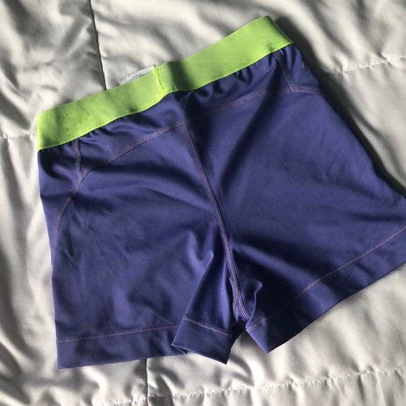 Nike Pro Spandex - Picture 3 of 3